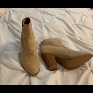 Perfect fall bootie!